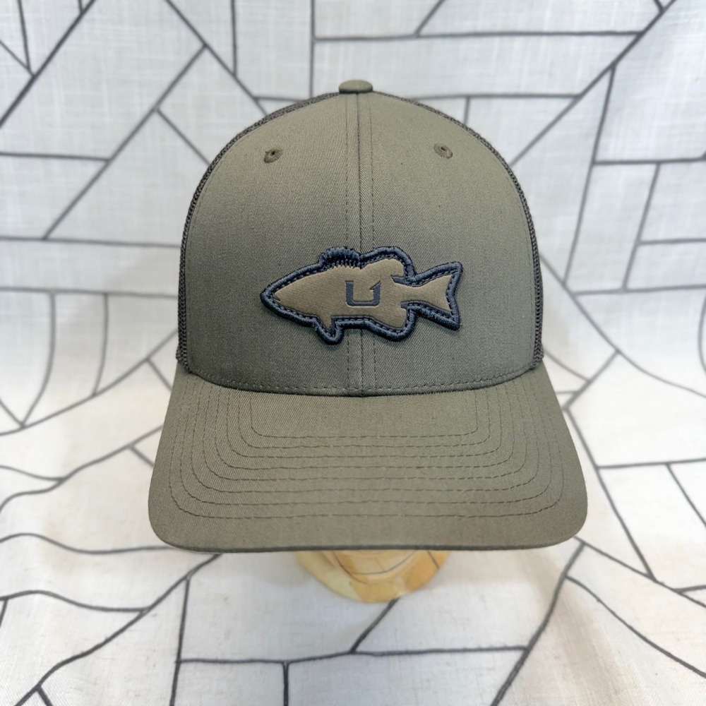 Huk Trucker Hat OSFM Green Charcoal Fish Logo Mesh Snapback Fishing Cap